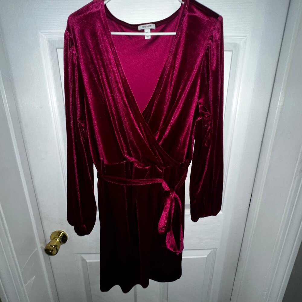 Nine West Velvet Tie Waist Long Sleeve Dress